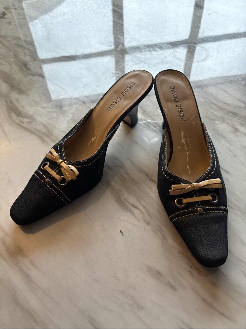 Bisou Bisou Black Mules with Gold Bow Accent